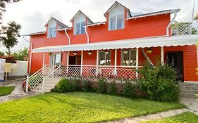 Osobyi Guest House