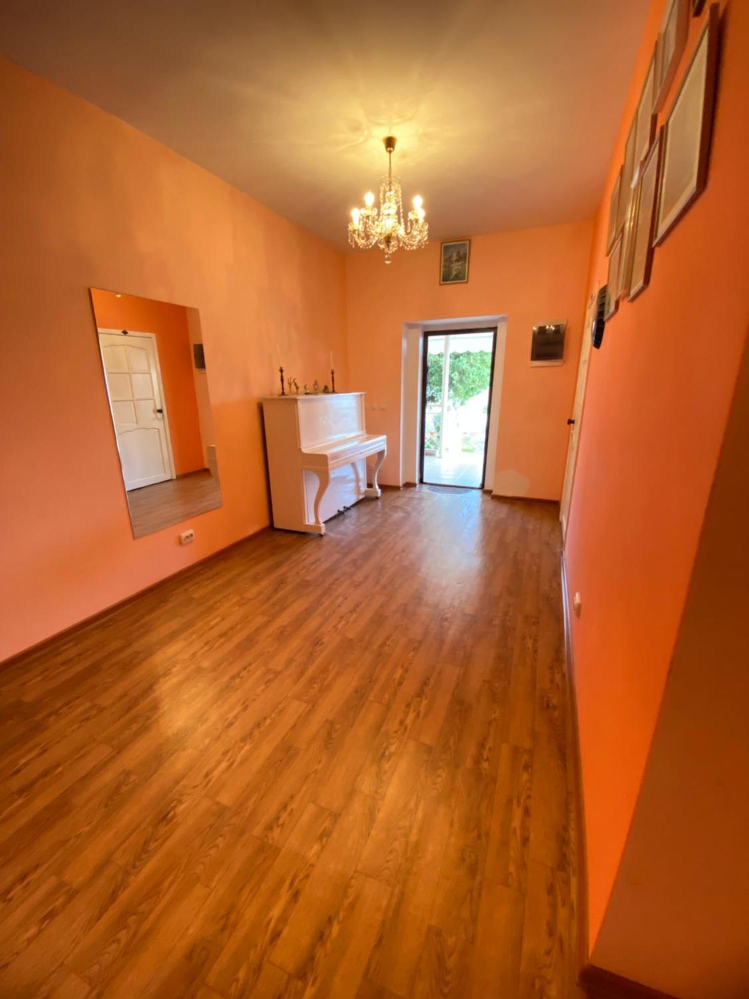 Osobyi Guest House Чолпон-Ата Экстерьер фото
